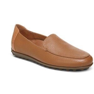 Vionic Pearl Elora Classic Loafer Leather Flats in Toffee